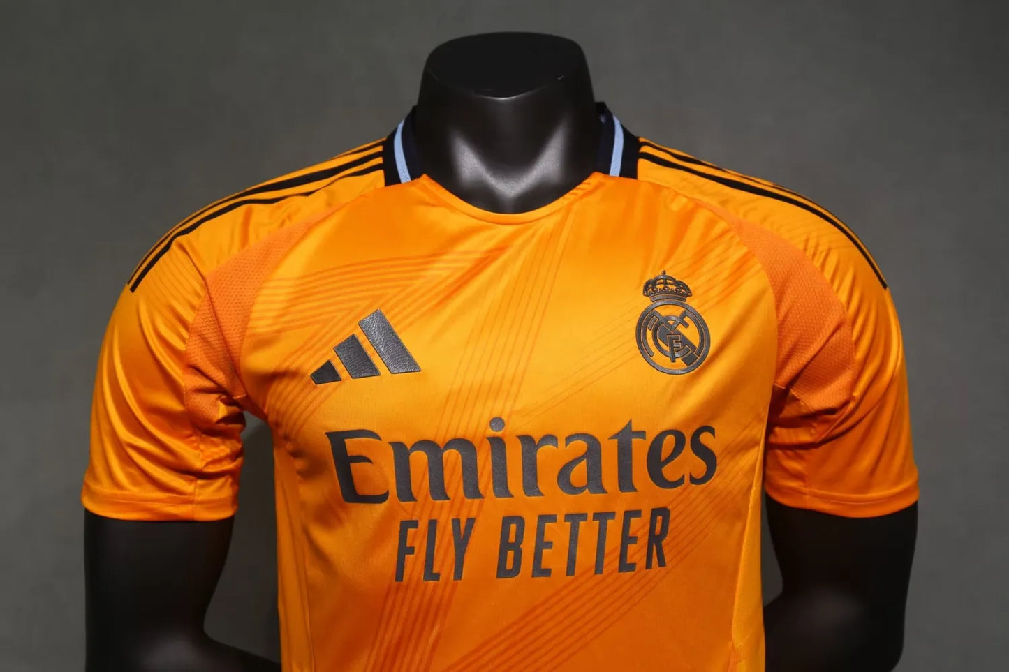 24/25 Real Madrid Away Player 1:1 Quality Soccer Jersey
