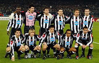 2002-2003 Juventus Home 1:1 Quality Retro Soccer Jersey