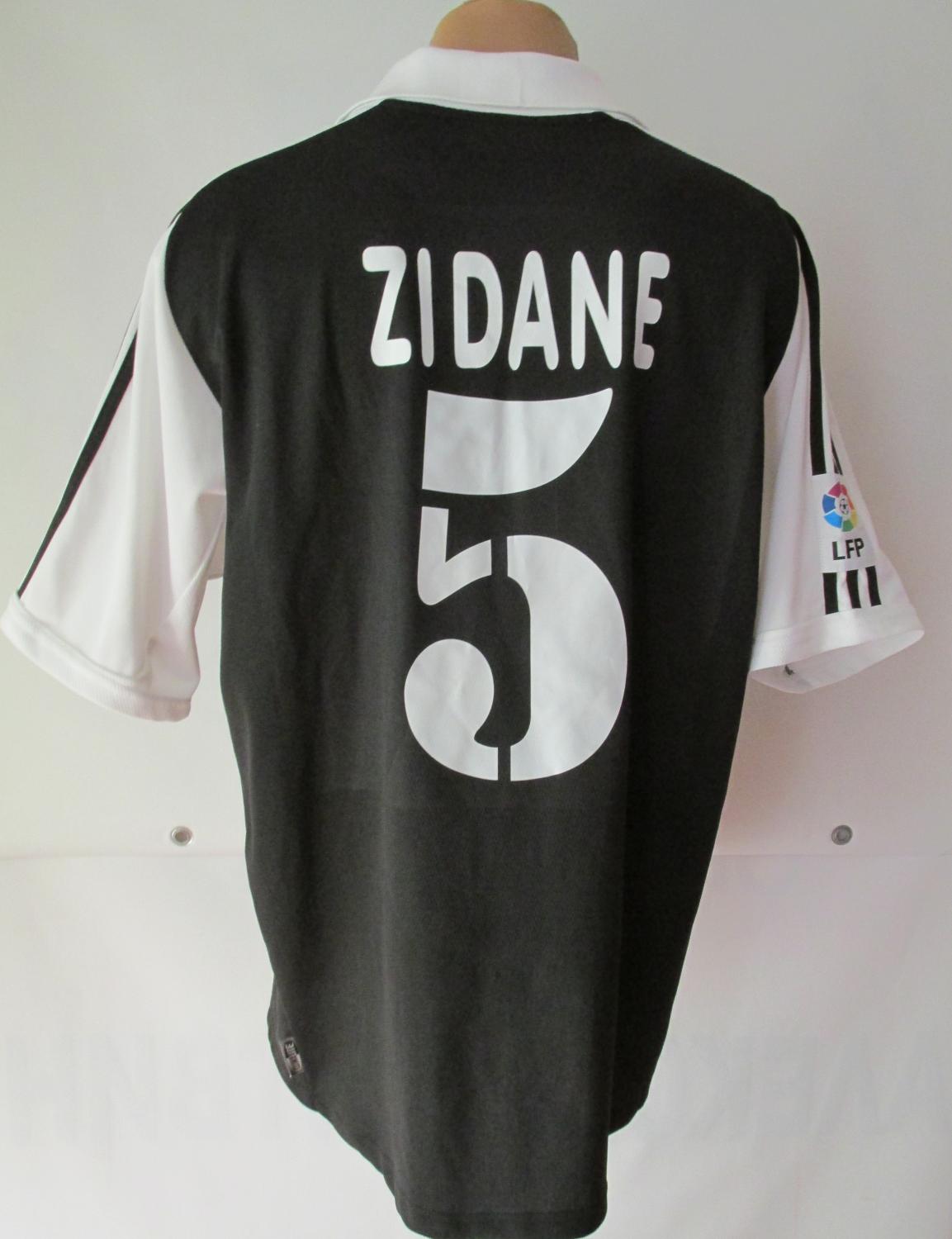 2001/2002 Real Madrid Away Fans 1:1 Quality Soccer Jersey
