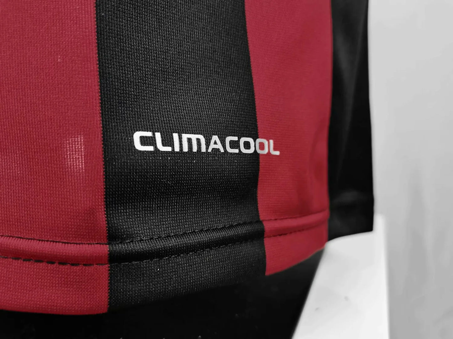2009-2010 AC Home Fans 1:1 Quality Retro Soccer Jersey