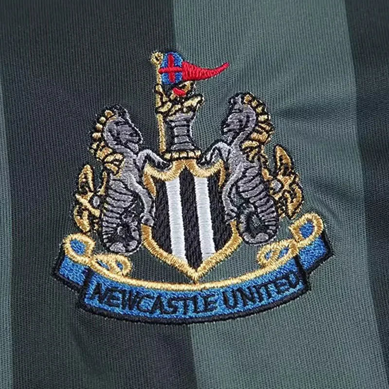 2004-2006 Newcastle Away 1:1 Quality Retro Soccer Jersey