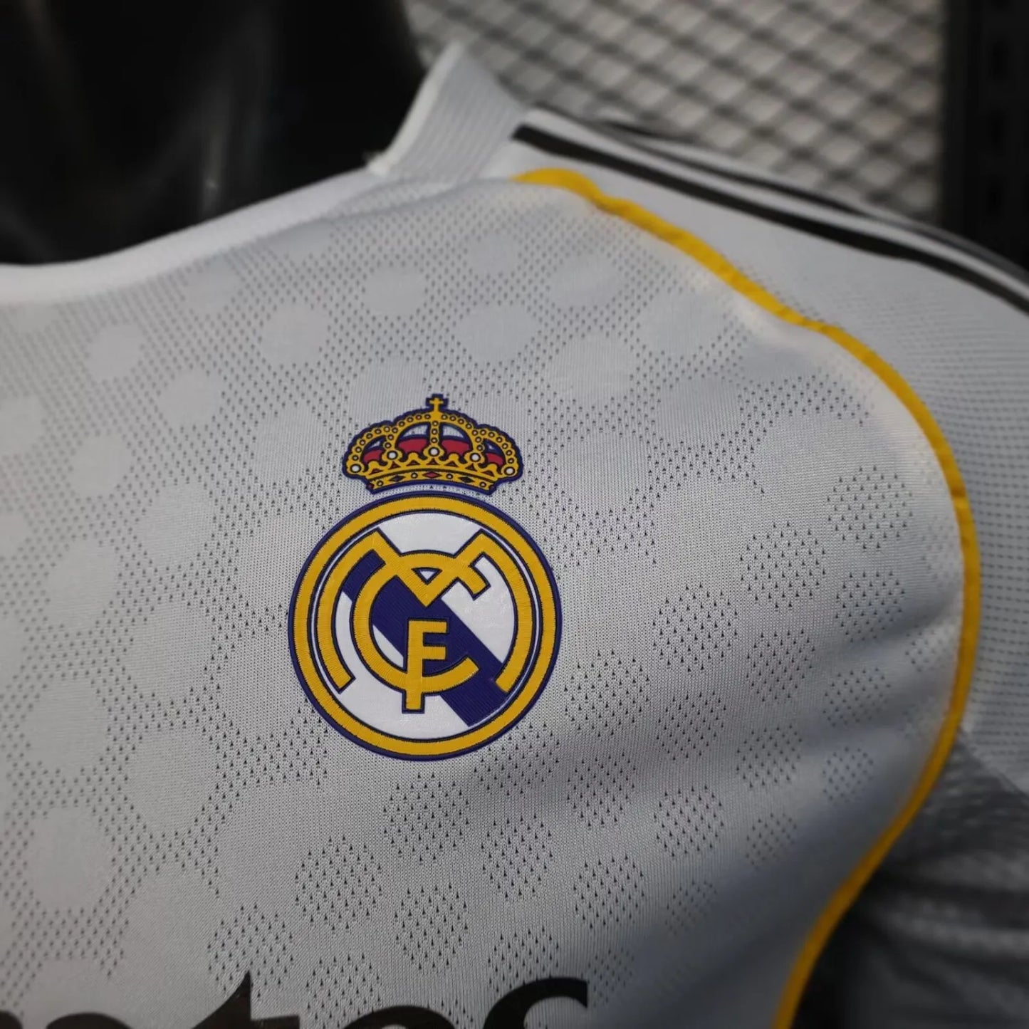 25/26 Real Madrid Home Long sleeve Player 1:1 Quality Soccer Jersey