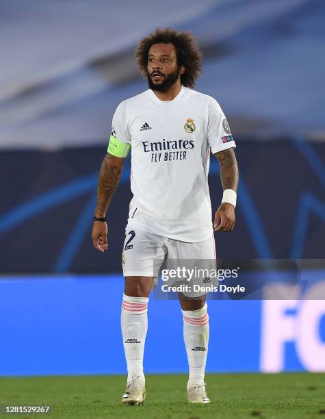 2015/2016 Real Madrid Home Player Retro 1:1 Quality Soccer Jersey