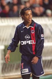 2001 PSG Home Fans 1:1 Quality Retro Soccer Jersey