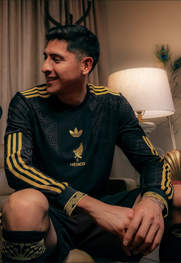 25/26 'Mexico De Oro' Long Sleeve Player 1:1 Quality Soccer Jersey