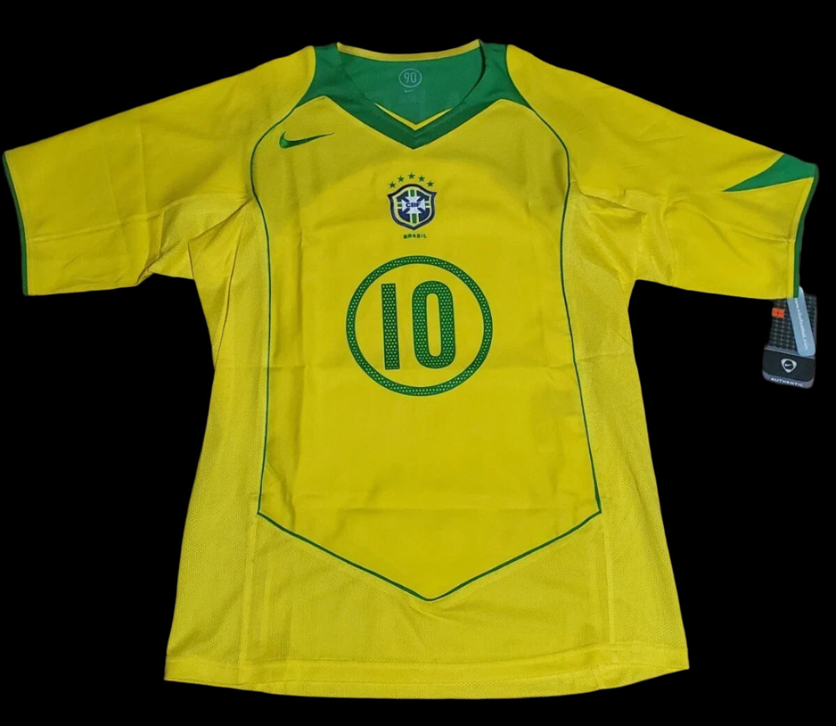 2004 Brazil Home 1:1 Quality Retro Soccer Jersey